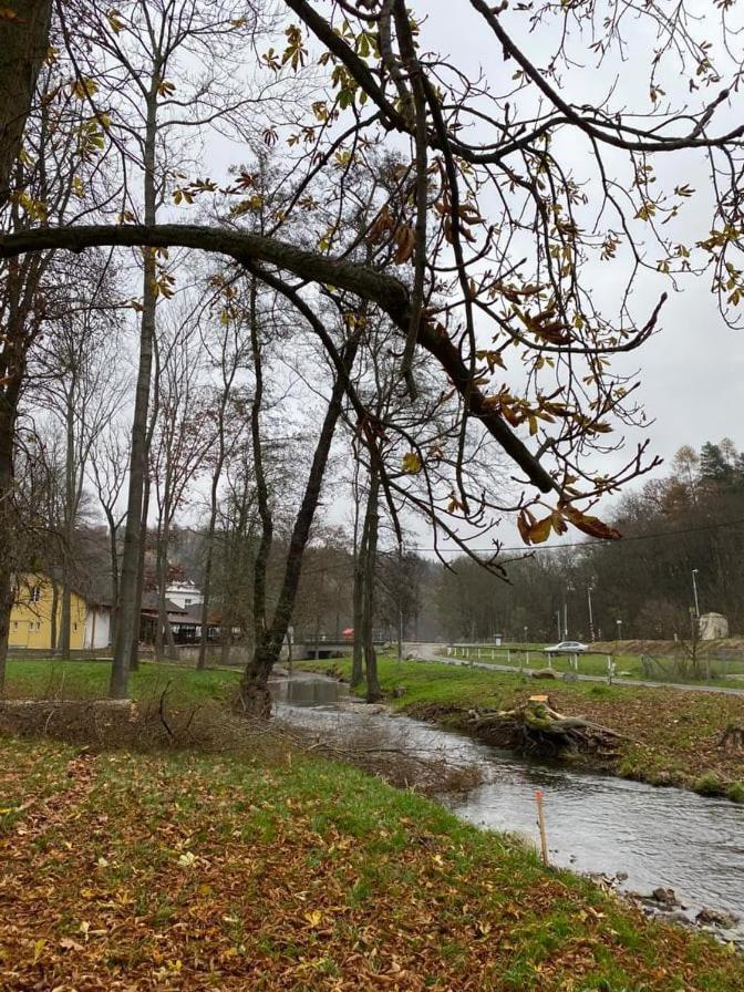 Penzion A Restaurace Belecky Mlyn Pteni Dış mekan fotoğraf