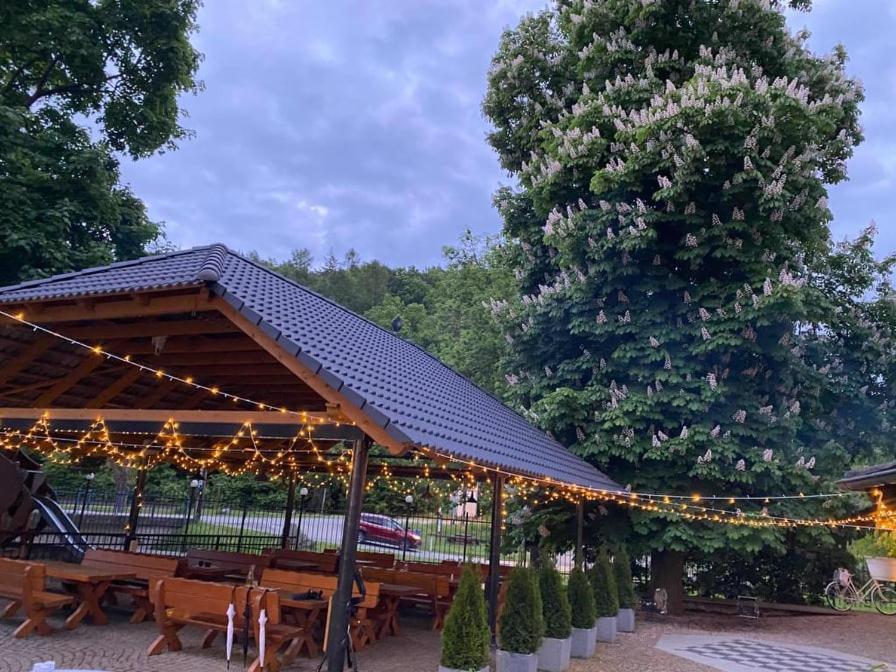 Penzion A Restaurace Belecky Mlyn Pteni Dış mekan fotoğraf